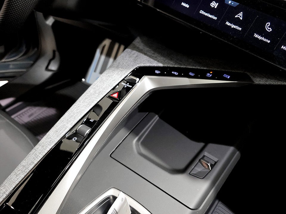 Bild på Peugeot 5008 GT Edition Hybrid Aut - OMGÅENDE LEVERANS!