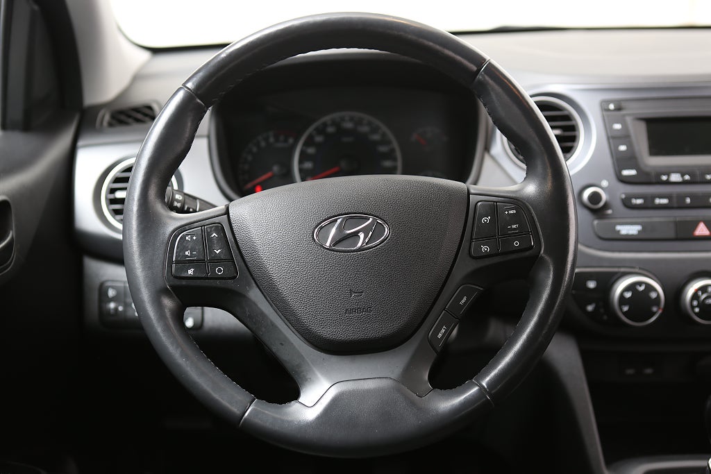 Hyundai i10 1,0 blue 67hk Comfort 5-D Nyservad 2019