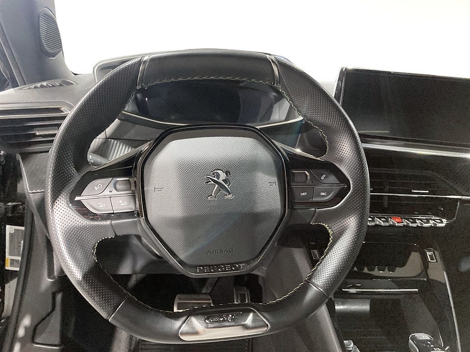 Bild på Peugeot E-2008 GT 50kWh 136hk Aut - B-KAMERA, CARPLAY