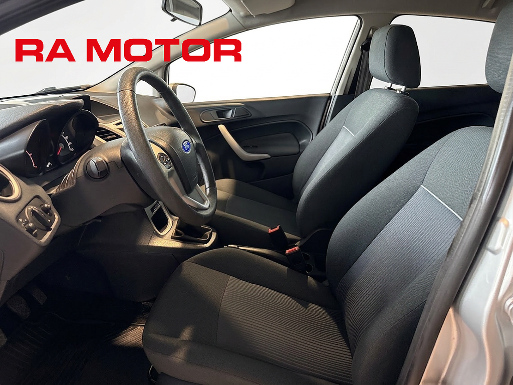 Ford Fiesta 5-dörrar 1.6 TDCi Trend | M-Värm | Manuell | 0.42l 2012