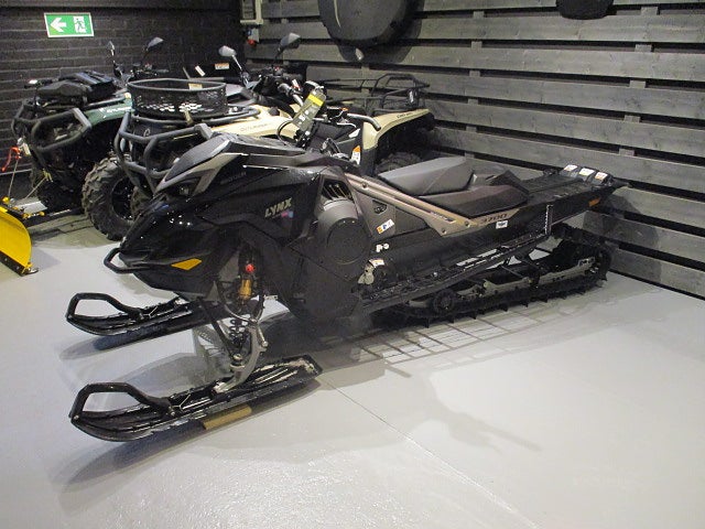 Lynx Shredder RE 3700 850 E-tec TURBO 10,25" skärm