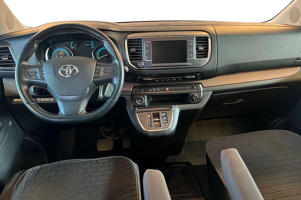 Toyota ProAce Verso Electric 75 kWh, 136hp, 2021