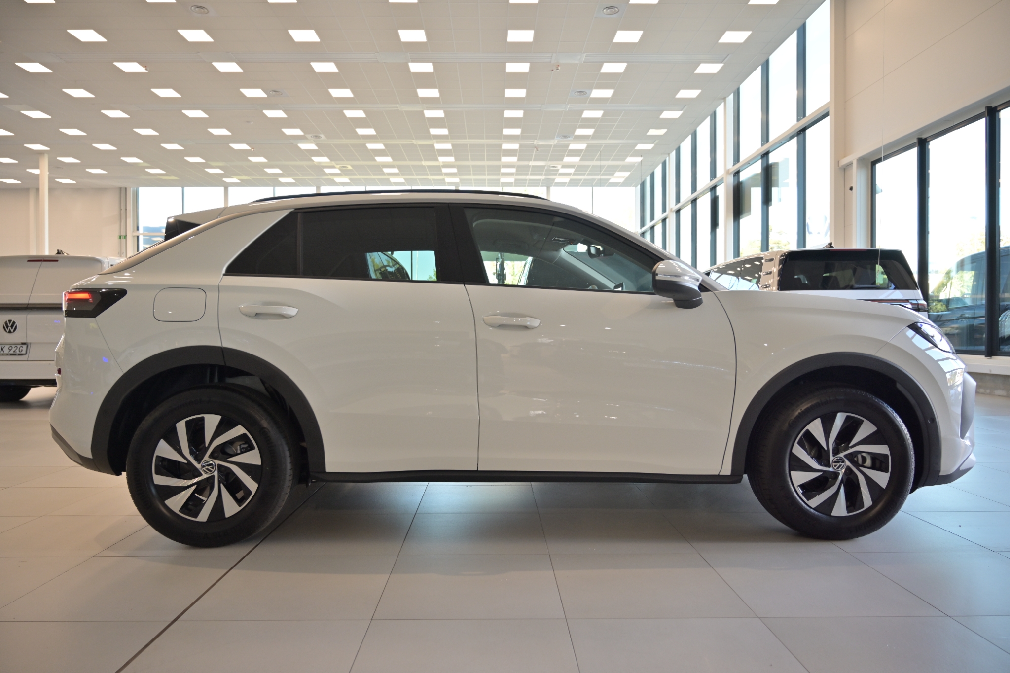 Volkswagen T-Roc 1.5 eTSI 150 hk 2027, bild 6/10