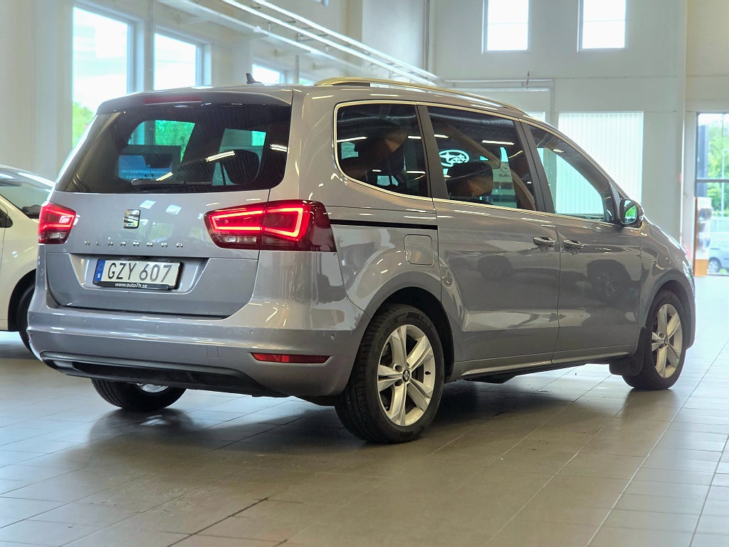 Seat Alhambra 7-sits 2.0 TDI DSG Automat /Panorama/Drag /3,45% ränta