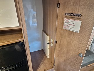 Husbil-halvintegrerad Mc Louis MC2 22 21 av 23