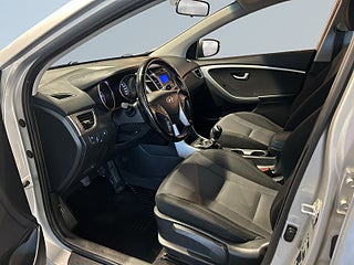 Hyundai i30 Kombi 1.6 CRDi Business Dragkrok/MoK/Rattvärme/SoV