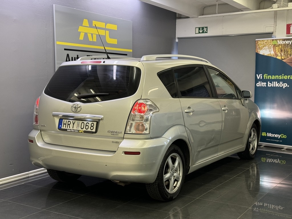 Toyota Corolla Verso 2.2 D-4D 2008, kuva 5/10