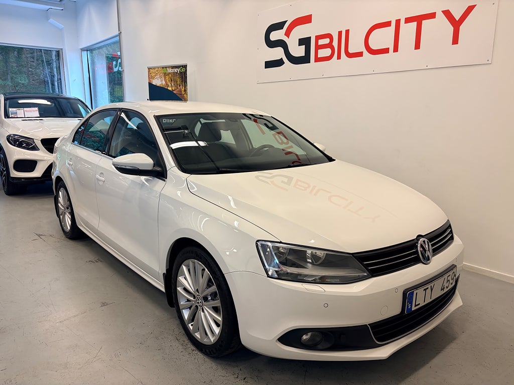 Volkswagen Jetta 2.0 TSI GT DSG 200hk DRAG SKINN AUTOMAT 0%RÄNTA