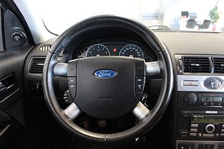 Kombi Ford Mondeo 10 av 17