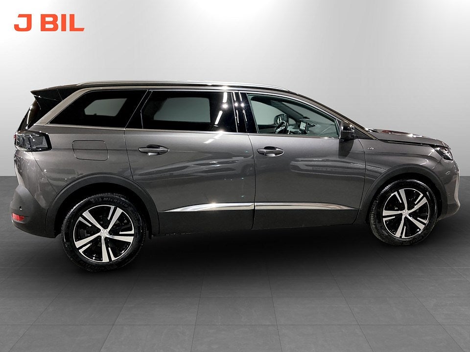 Bild på Peugeot 5008 GT 1.2 PT 130hk Aut - 7-SITS,B-KAMERA,CARPLAY