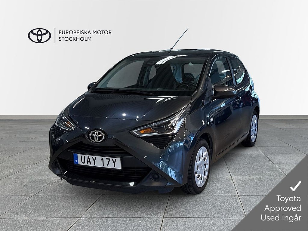 Toyota Aygo 1,0 5D X-PLAY AUTOMAT - VINTERHJUL/NYSERVAD