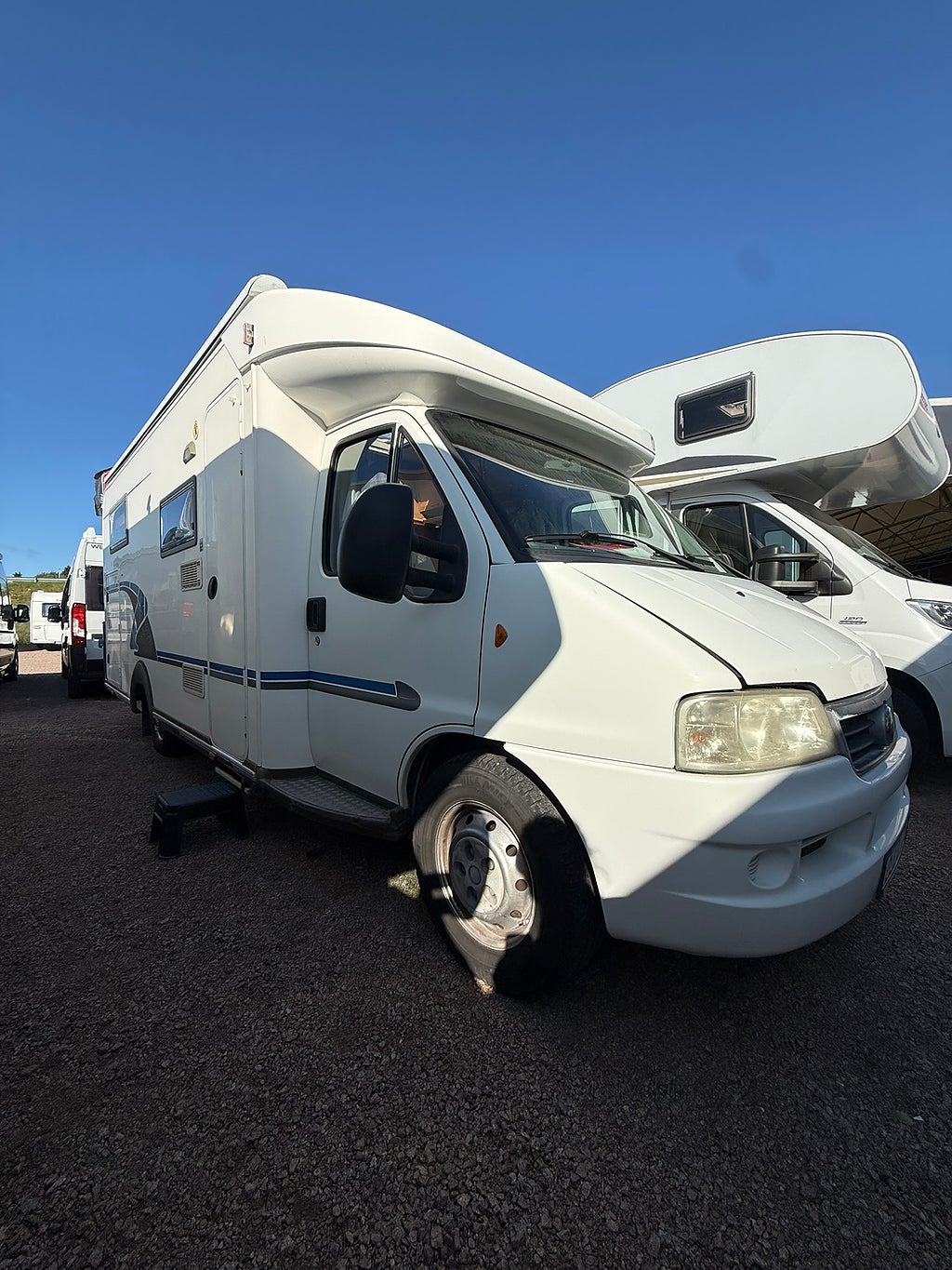 Eura Mobil 702 EB 