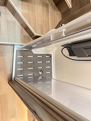 Husbil-halvintegrerad Kabe Travel Master Royal X 780 LQB 23 av 31