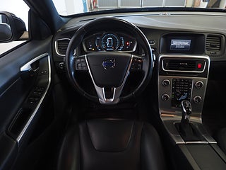 Kombi Volvo V60 14 av 24