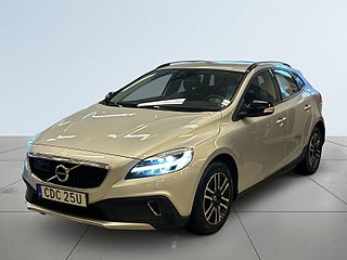 Volvo V40 Cross Country D3 Pro Edition Drag/SoV-Däck/Navi/Adap Fart/Kamera – bild 16