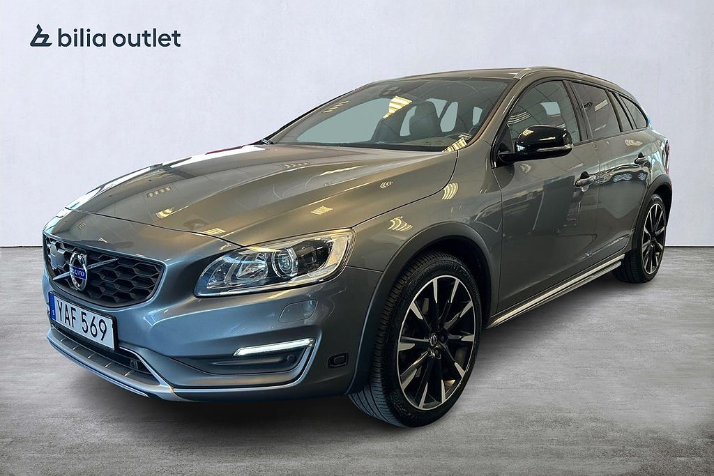 Volvo V60 Cross Country D4 AWD Summum 190hk Drag Värmare H/K Kamera Kamrem bytt