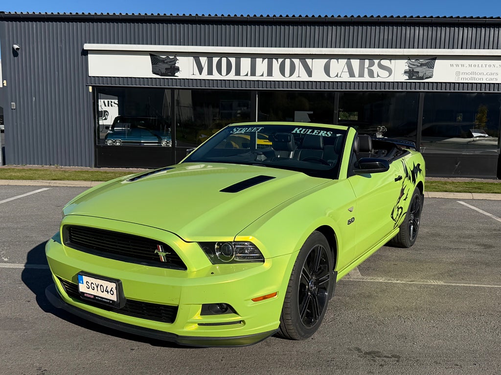 Ford Mustang GT Convertible GT