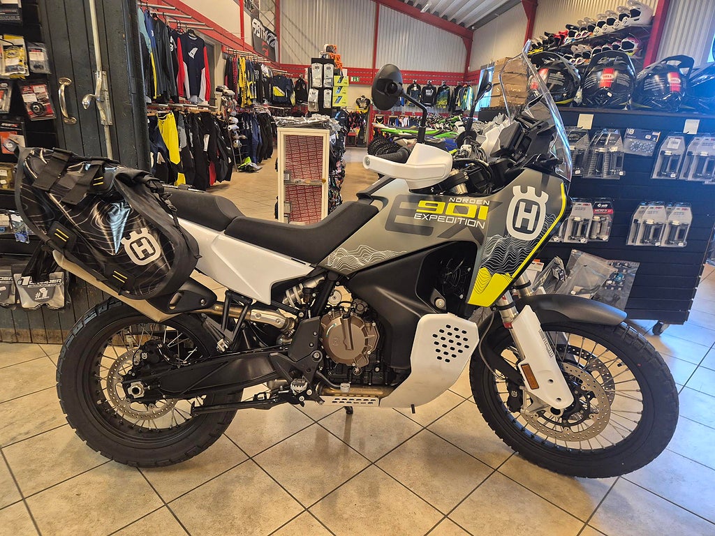 Husqvarna Norden Expedition 901 
