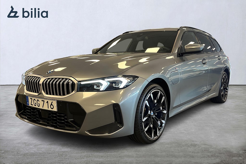 BMW 330e xDrive|BLACK WEEK |M Sport|Adaptiv farthållare|Drag