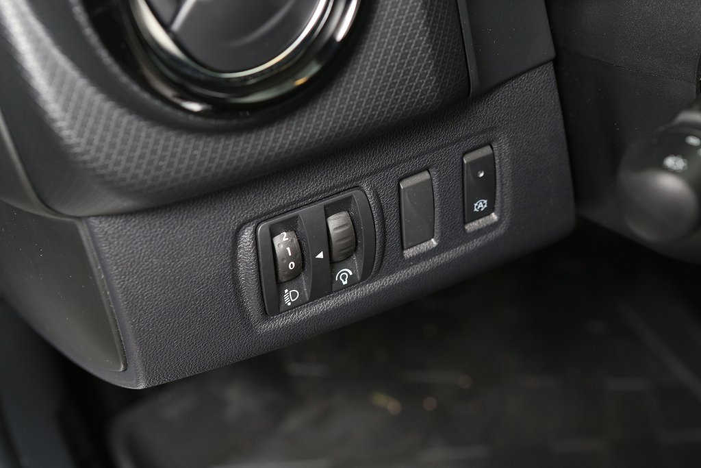 Renault Clio 0,9 TCe 90hk Intens 5D Navi P-sensor 2019