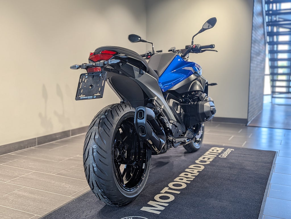 BMW R1300R/2026/100Mil/cComfort-pack/Dynamic-pack/Innovation-pack