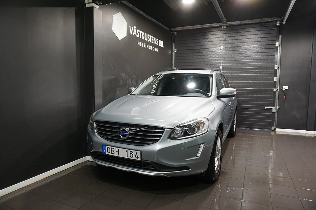 Volvo XC60 D4 AWD Momentum, Pano, Navi 163hk