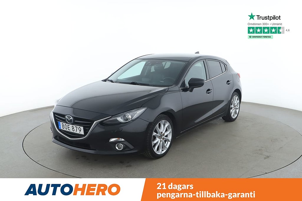 Mazda 3 Sport 2.0 / HUD, Adaptiv farthållare,