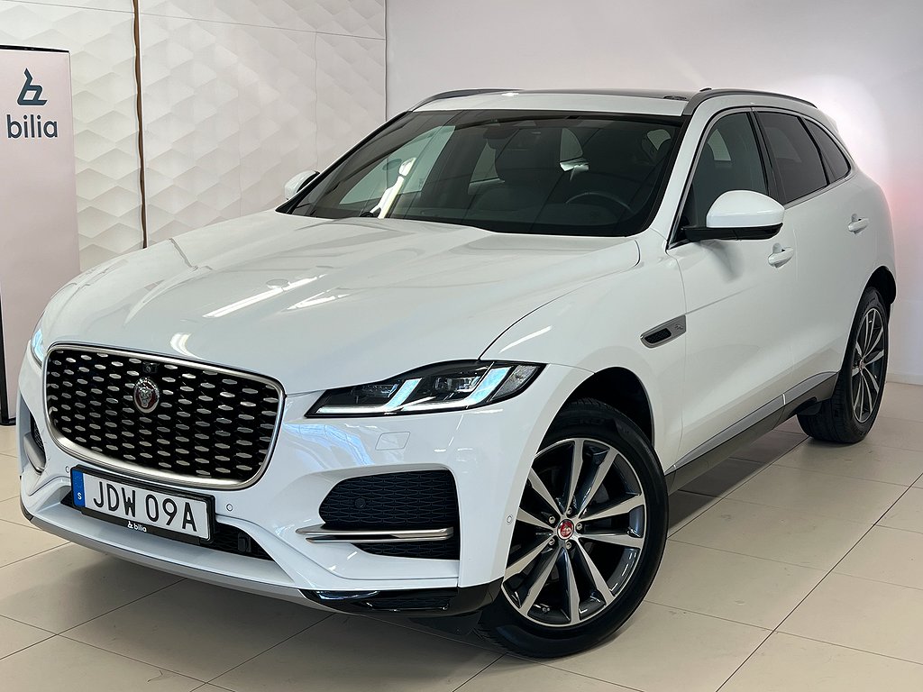 Jaguar F-Pace P250 AWD / Panorama / Moms