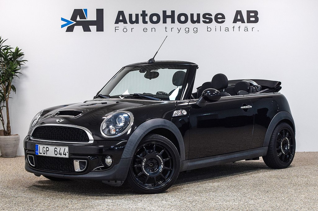 MINI Cooper S Convertible 184HK Chili Wired GPS Sportsäten