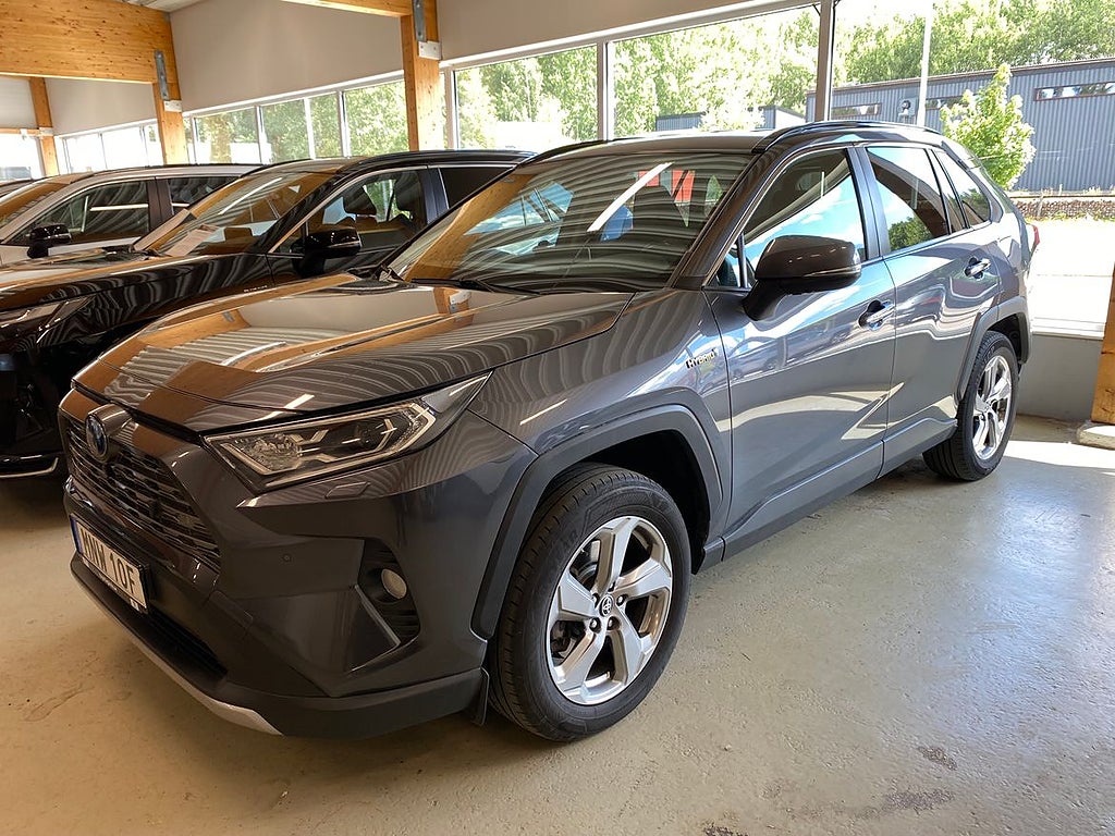 Toyota RAV4 2,5 Hybrid AWD-i Executive Premium | Vinterhj...