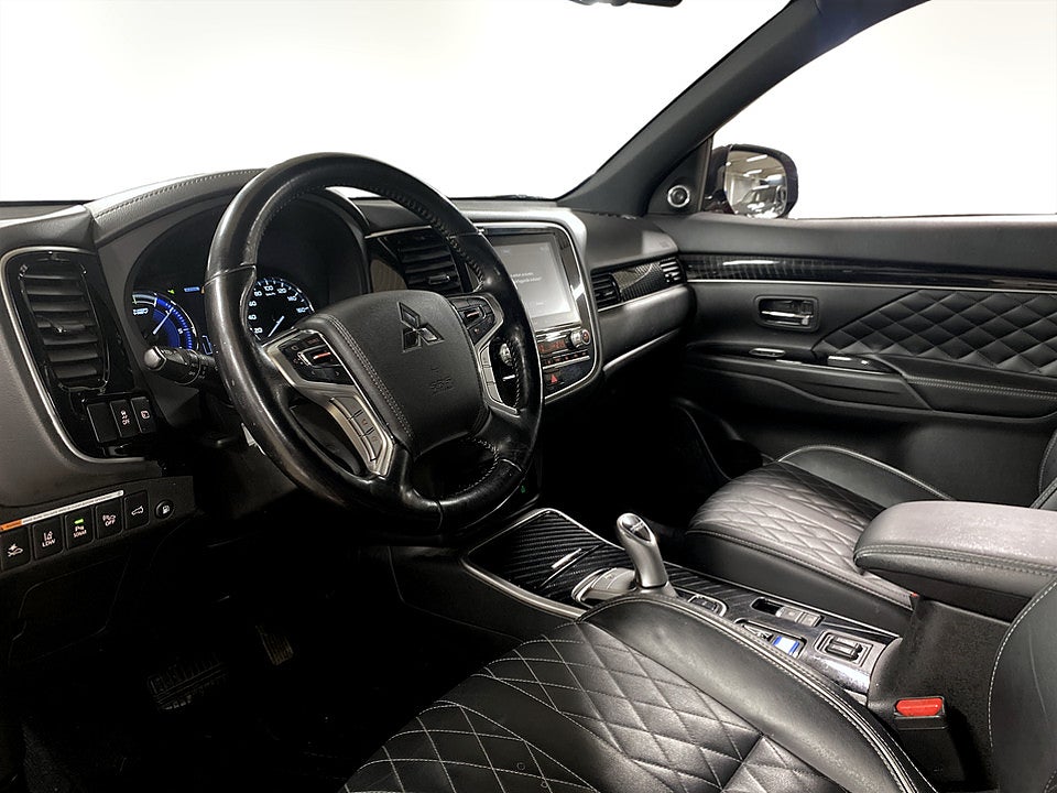 Bild på Mitsubishi Outlander Business PHEV 224hk Aut B-KAMERA DRAG ELSTOL