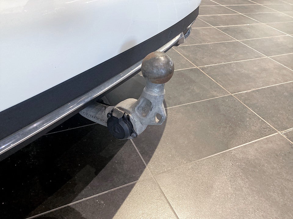 Bild på Mercedes-Benz C 220 T d 4MATIC 7G-Tronic Plus Avantgarde Euro 6