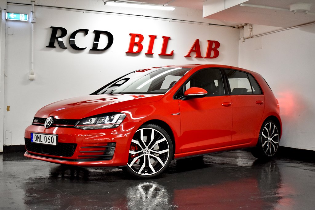 Volkswagen Golf GTI PERFORMANCE GPS DRAGKROK SKINN KAMERA 