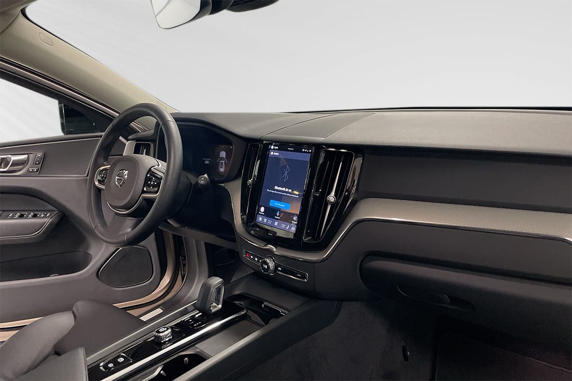 Volvo XC60 T6 Plus Dark Edition 2025, bild 6/39
