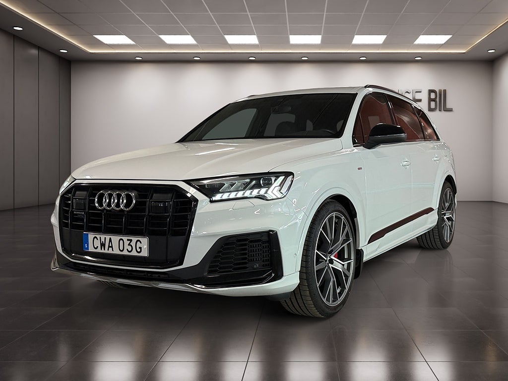 Audi Q7 60 TFSIe Q 462HK S Line B&O Matrix Luft Drag 22" MOMS