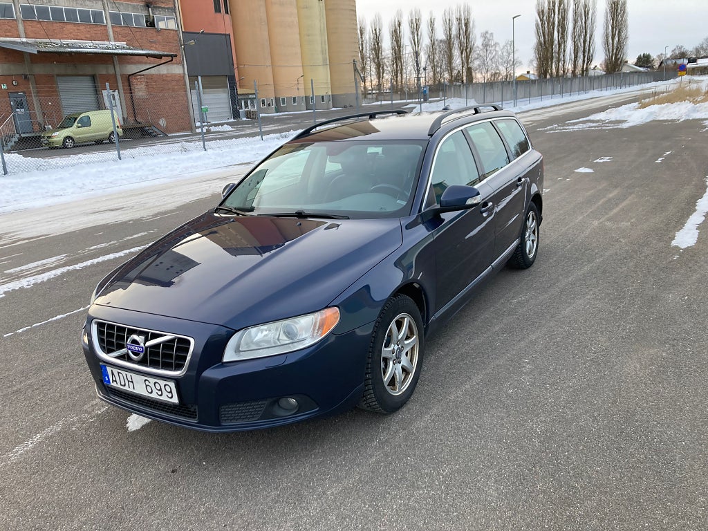 Volvo V70 2.4D Momentum Euro 4