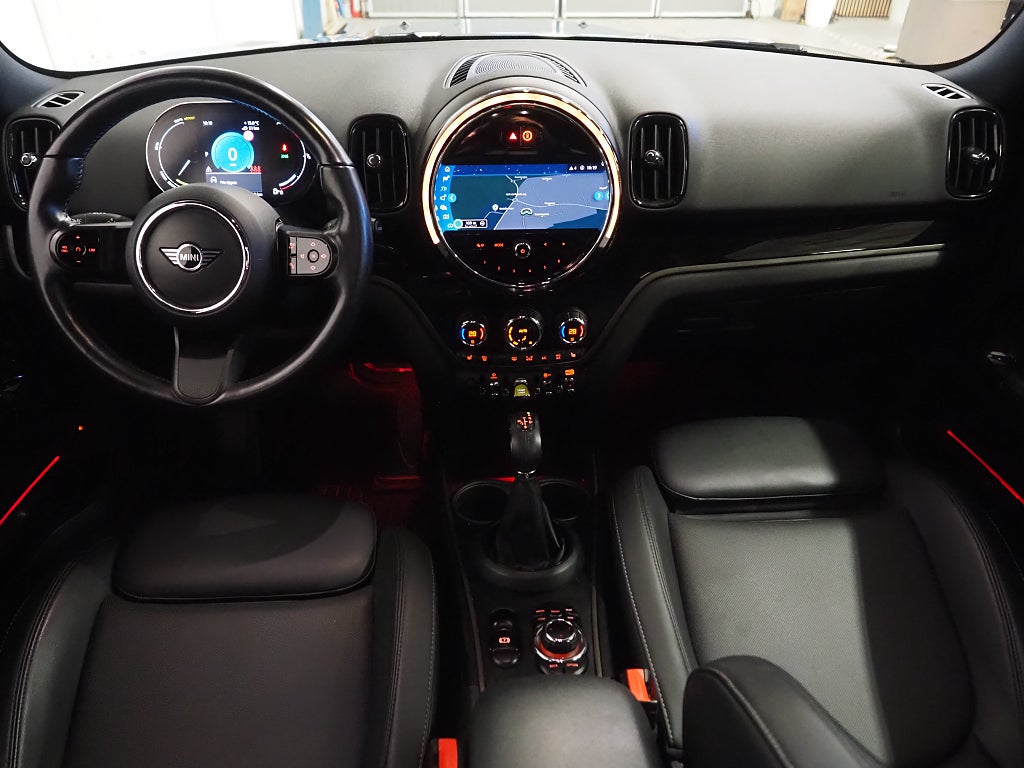 MINI Countryman Cooper SE ALL4 220hk Steptronic |Backkamera|Navi|