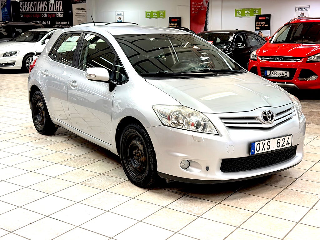Toyota Auris 5-dörrar 1.6 Valvematic Plus 