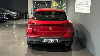 SUV Mercedes-Benz EQA 5 av 14