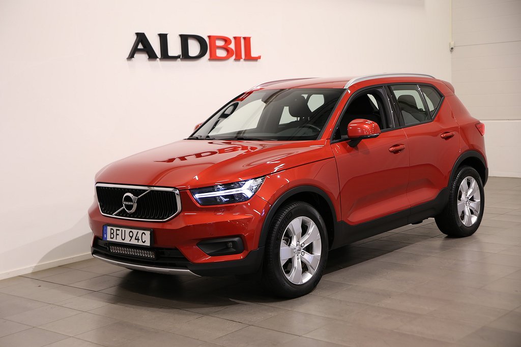 Volvo XC40 B4 197hk AWD Momentum Aut / Teknik / Drag / Backkamera / HK