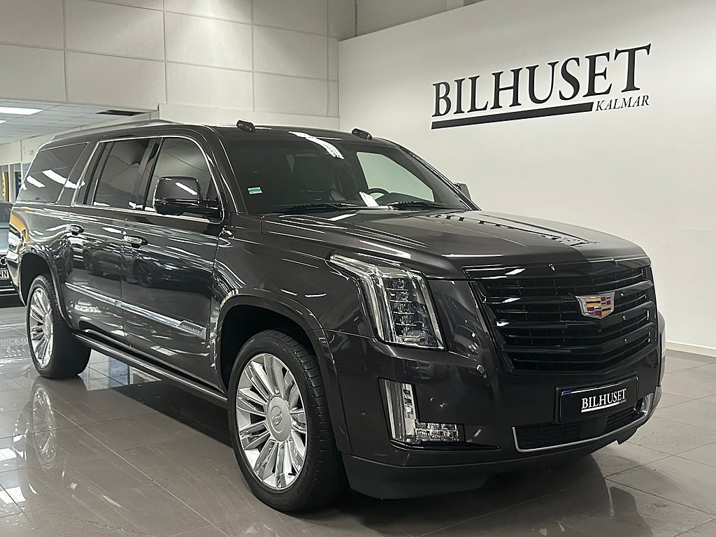 Cadillac Escalade ESV 6.2 V8 4WD Se Spec