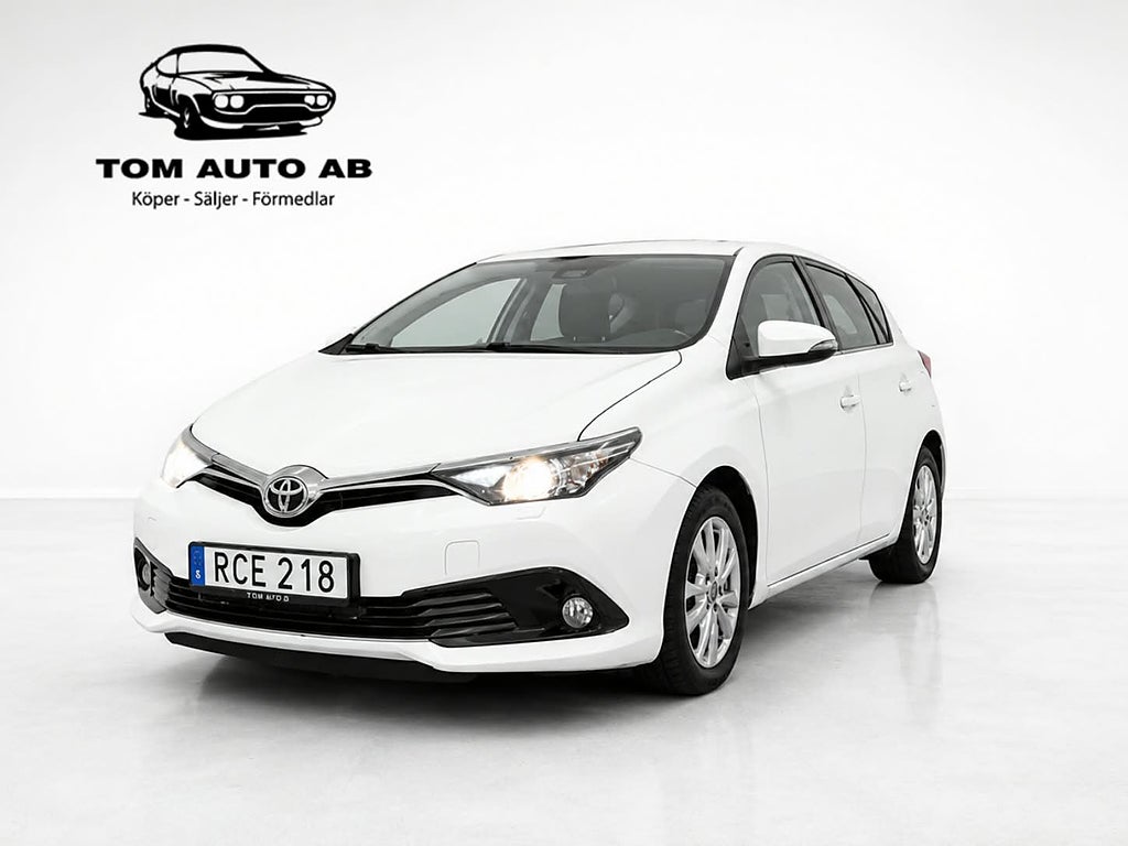 Toyota Auris 1.2 Turbo Active Dragkrok B-Kamera Lågmil 