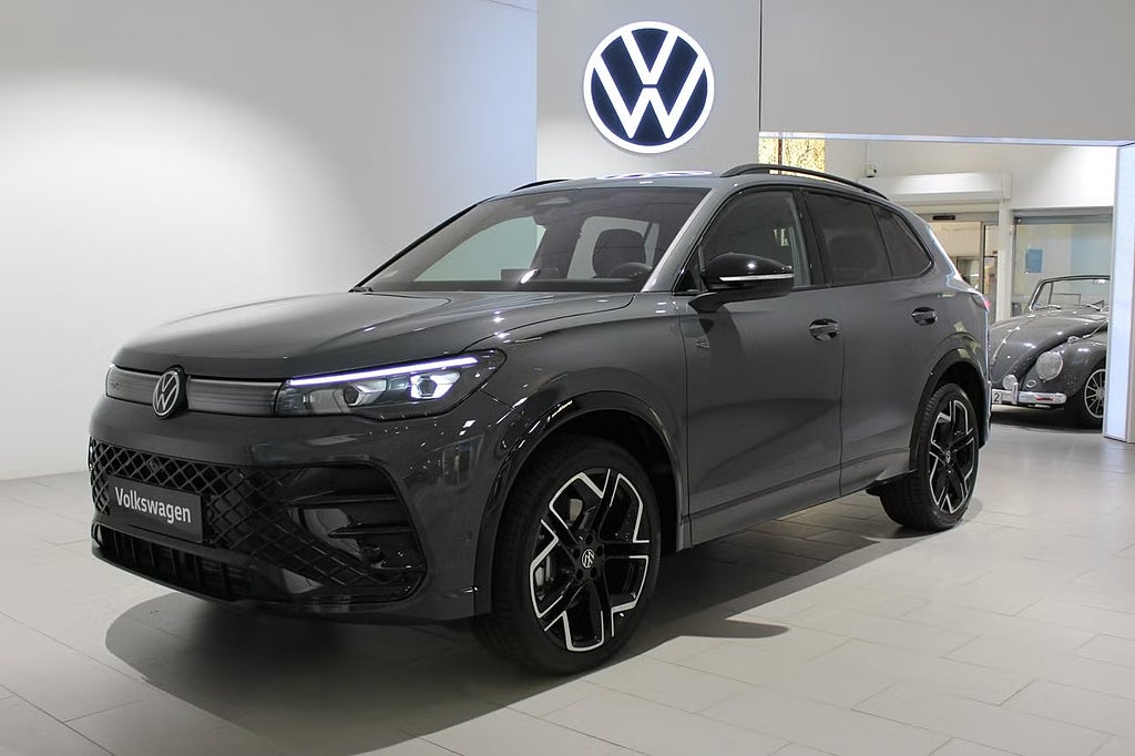 Volkswagen Tiguan R-LINE TDI 193HK 4M CHOICE *SE SPEC*