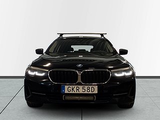 BMW 530e xDrive Touring PLUG-IN Drag Värmare Kamera S&V-däck