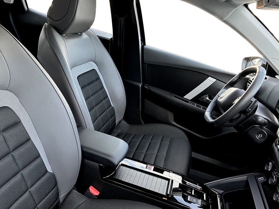 Bild på Citroën C4 Plus 1.2 PT 130hk Aut B-KAMERA CARPLAY