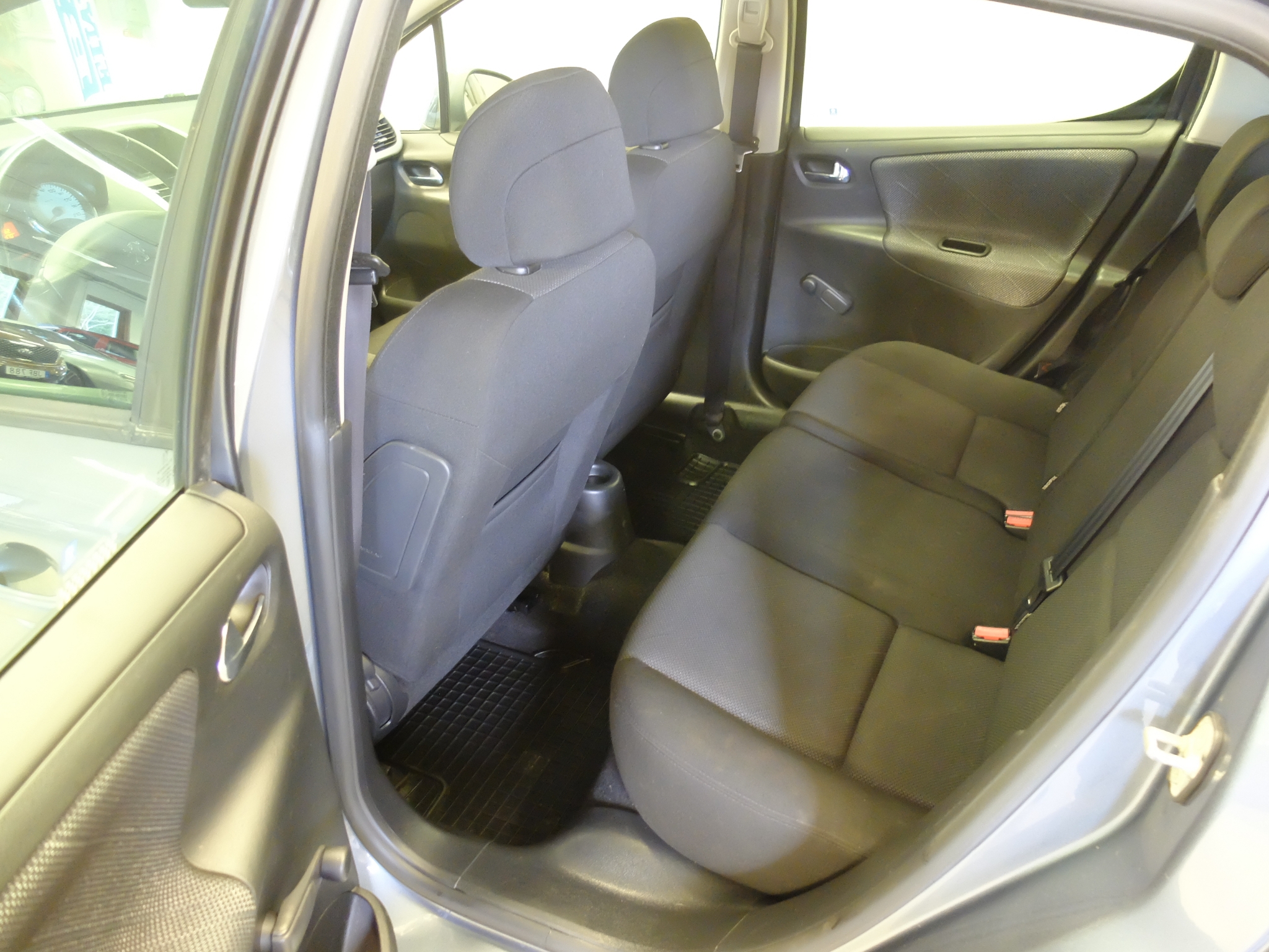 Peugeot 207 5-dörrar 1.6 VTi Bra skick 2008, bild 5/38