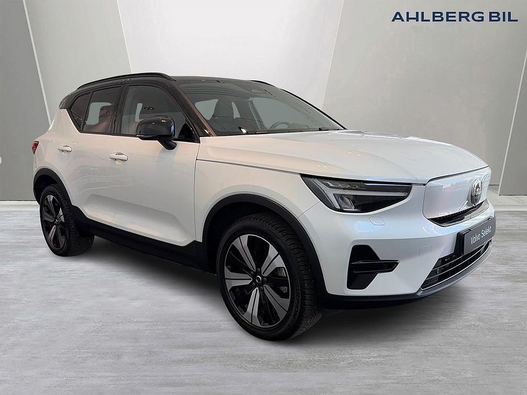 Volvo XC40 Recharge Single Motor Recharge Core Edition. Backkamera, Navi, K