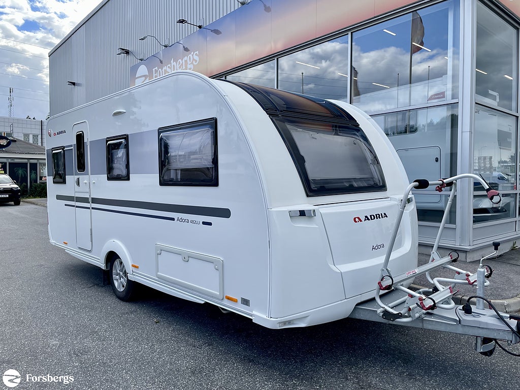 Adria ADORA 482 LU // Långbäddar // Golvvärme