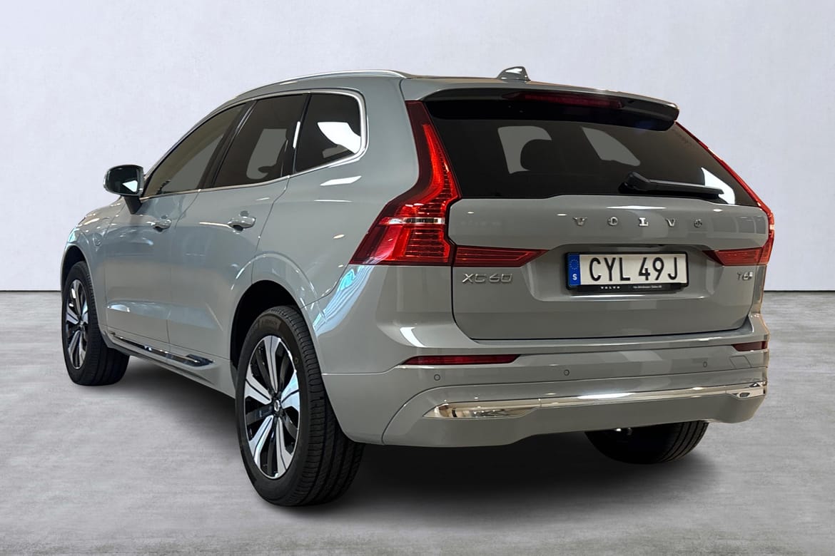 Volvo XC60 T6 Plus Bright Edition 2025, bild 4/40