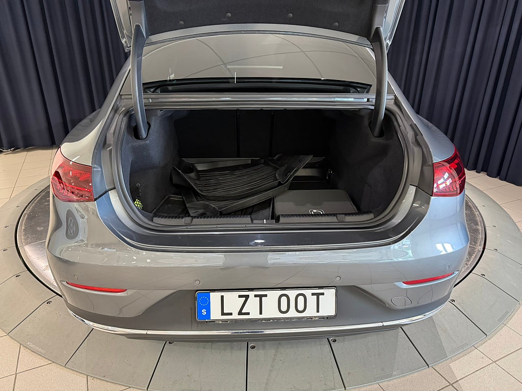 Mercedes-Benz EQE300 2023 - miniatyr 10